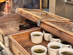 -广州万富希尔顿酒店·感趣自助餐厅·金秋蟹宴生蚝海鲜刺身