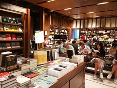 -诚品(信义店)