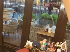 -证大大拇指广场(芳甸路店)