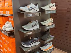 -NIKE上海青浦优选体验店