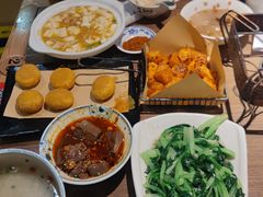 -肖四女乐山跷脚牛肉(世博源店)