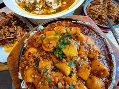 -小三峡食府(西五路店)
