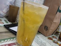 -兴华里茶记(禅城同济首店)
