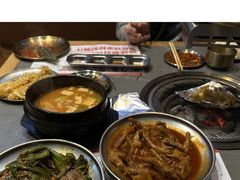 -金龙烧烤·牛肉面(西塔店)