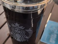 -星巴克(上海长宁来福士1F店)