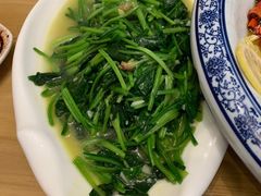 -乌镇那一年小院主题餐厅(甘泉西路店)