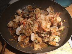 花甲爱上脆脆虾-吃饭皇帝大(解放西路店)