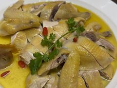 -东豪园林海鲜酒家(南港路辅路店)