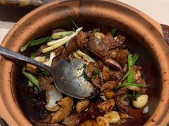 -八府香鸭·啫啫煲(华山路店)