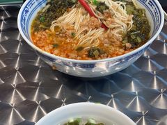-鲁达面馆本帮风味(共康东路店)