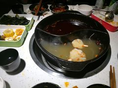 -钢管厂五区小郡肝串串香(奥克斯广场锦城万达店)