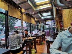 大堂-石记老北京炙子烤肉(松园店)