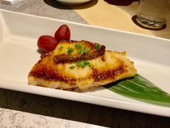 -穹六人间 people 6(岳阳路店)