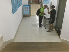 -医科大学游泳馆