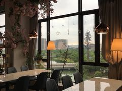 -荣耀.西式融合餐厅(留云湖店)