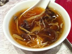 鱼翅羹-广州富力君悦大酒店·宴会厅