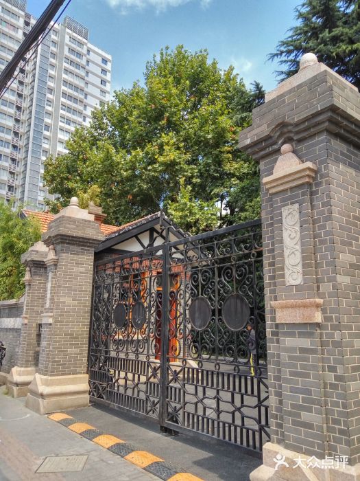 上海市第三女子中学图片