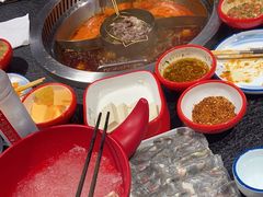 -醉董牛川派鲜肉自选火锅(烟台店)