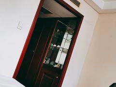 -曲江惠宾苑宾馆(大雁塔大唐不夜城店)