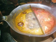 -湊湊火锅·茶憩(南京东路悦荟店)