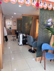 -丝客富脱发养发头皮馆