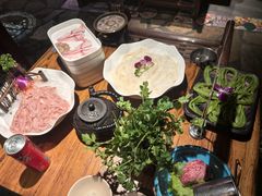 -老牌坊云南鱼豆花火锅(嵩山店)