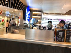 -luckincoffee瑞幸咖啡(香港名店街店)