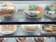 -全家便利店(莲花池东路店)