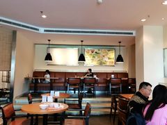 大堂-亚龙湾希尔顿自助餐厅·海鲜·烧烤·沙滩BBQ·现场乐队