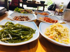 -唯成•韩国炭火烤肉 유성고기