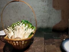 -同仁四季椰子鸡(海岸城天利店)