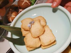 -捞神煲汤火锅(湖滨商业街店)