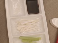 -凤凰园烤鸭店·唐山菜·传承花椒肉(老唐丰路店)