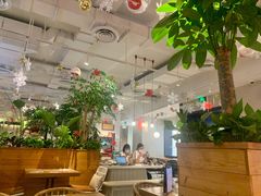 大堂-必胜客(百联又一城店)