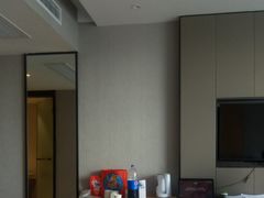 -麗枫酒店(武汉吴家山五环体育中心店)