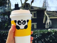 -熊猫一间店欧式奶茶铺