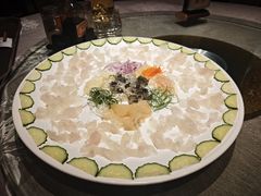 生皖鱼生捞起（生生水起）-香云轩·顺德菜(香云纱园林酒店店)