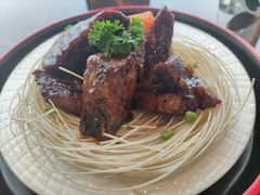 江南酥小牛-运·中餐厅(成都华尔道夫酒店)