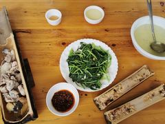 竹筒饭-瑶家饭庄
