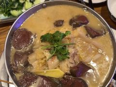 -正通记·哈尔滨烧烤·炭烤鸽子(七宝万科国际店)