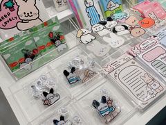 -萌物合辑(新中关购物中心店)