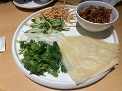 京酱肉丝-关东小磨东北菜(上海长风大悦城店)