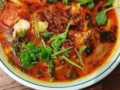 云南杨林酸菜鱼-云海肴·汽锅鸡·云南菜(美罗城店)