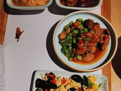 -老乡鸡(上海白玉兰广场店)