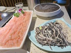 -二荆条·蜀鲜汇城市森林火锅