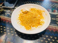 -蜗牛小馆醉乡民谣云南菜(惠新西里店)