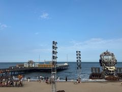 -北戴河碧螺塔海上酒吧公园