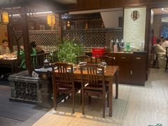 -大宝全猪馆(南京路店)