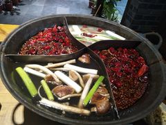 -白乐天毛肚火锅馆(南滨路店)