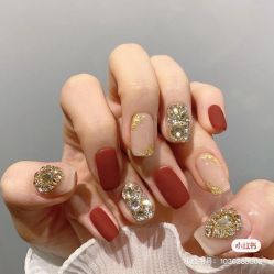 -Pink You美甲洗眉纹绣定制中心